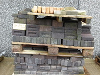 7x pallet rest bak/gevelstenen - afbeelding 1 van  7