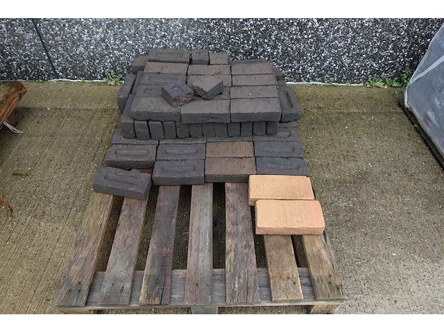 7x pallet rest bak/gevelstenen - afbeelding 3 van  7