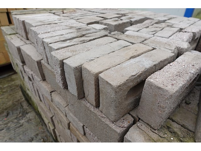 7x pallet rest gevelstenen - afbeelding 13 van  17