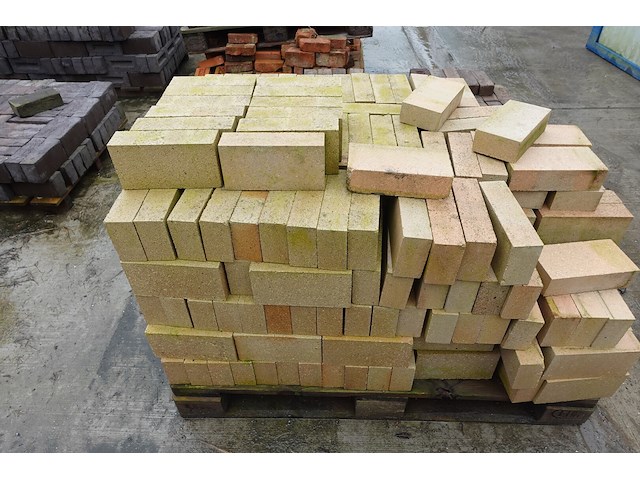 7x pallet rest gevelstenen - afbeelding 14 van  17
