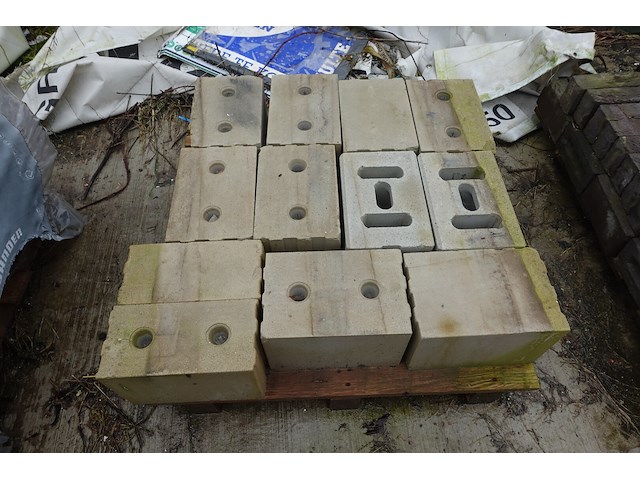 7x pallet rest gevelstenen - afbeelding 16 van  17