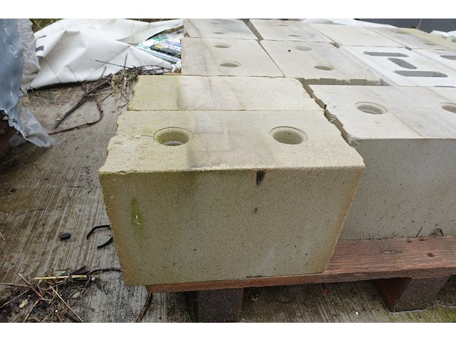 7x pallet rest gevelstenen - afbeelding 17 van  17