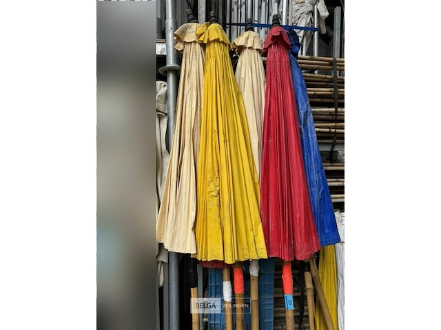 7x parasols div kleuren ø 225 cm - afbeelding 2 van  2