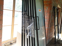 7x pivoterende stalen deur met glas - afbeelding 3 van  3