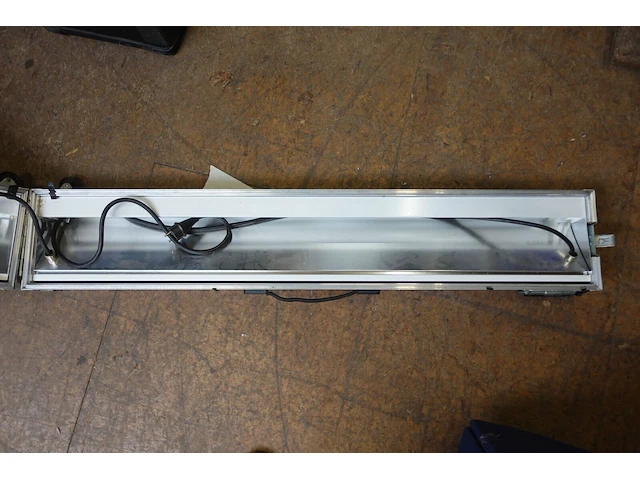 7x tl verlichting in flighcase - afbeelding 2 van  4