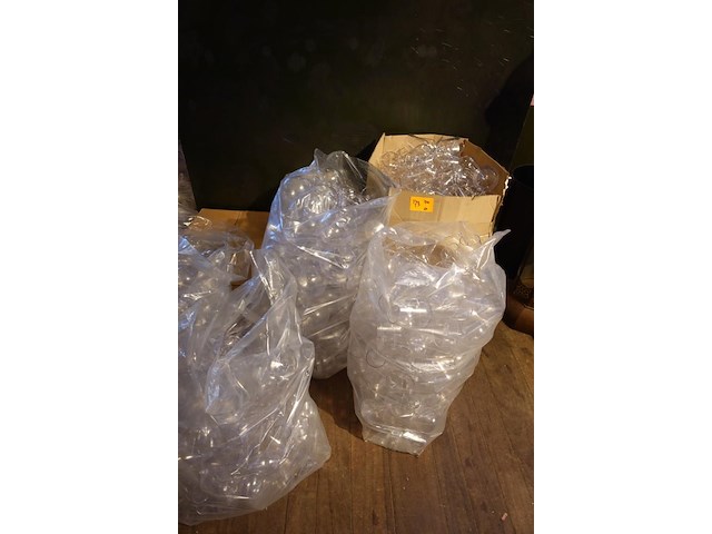 7x zak plastic bekers - afbeelding 1 van  3