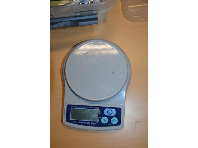 8 afknijptangen mastercool nieuw, mini buizen snijder nieuw, 2 digitale weegschalen (b423) - afbeelding 6 van  7