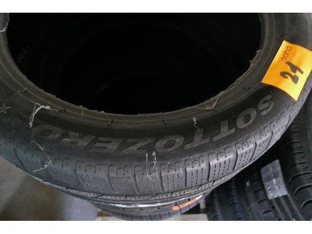 8 banden michelin en pirelli - afbeelding 5 van  6