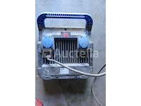 8 bouwplaatslampen en spotlights - afbeelding 3 van  9