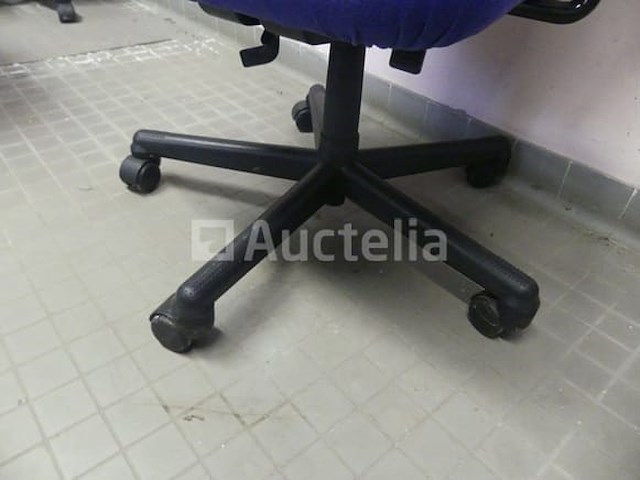 8 bureaustoelen op wielen - afbeelding 4 van  5