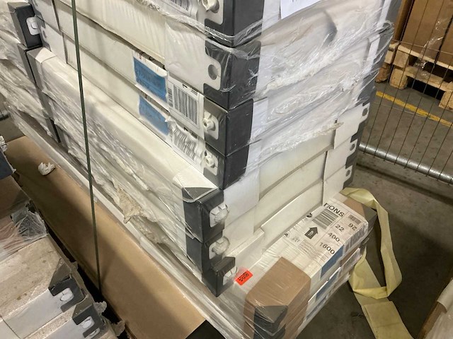 8-connections diverse radiatoren (17x) - afbeelding 4 van  7