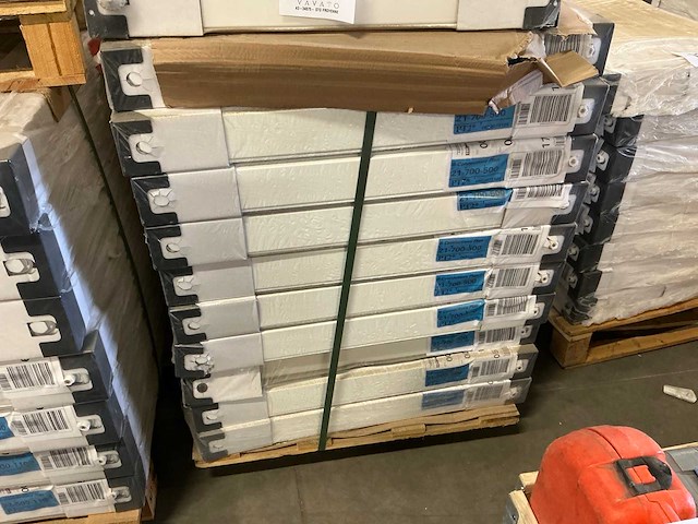 8-connections plan radiator (10x) - afbeelding 1 van  4