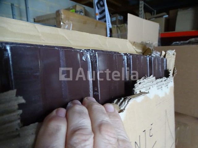 8 dakplaten - bruine kleur - afbeelding 2 van  4