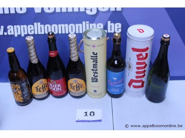 8 div flessen div bier wo leffe - afbeelding 1 van  1