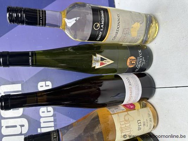 8 div flessen witte wijn - afbeelding 3 van  3