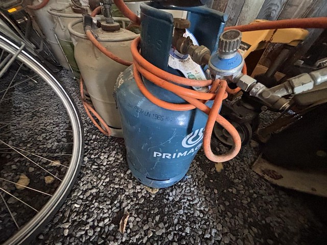 8 div gasflessen en branders - afbeelding 2 van  4