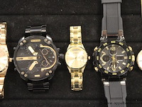8 div horloges w.o. dutti, zadig & voltaire, diesel, guess, skagen enz - afbeelding 3 van  4