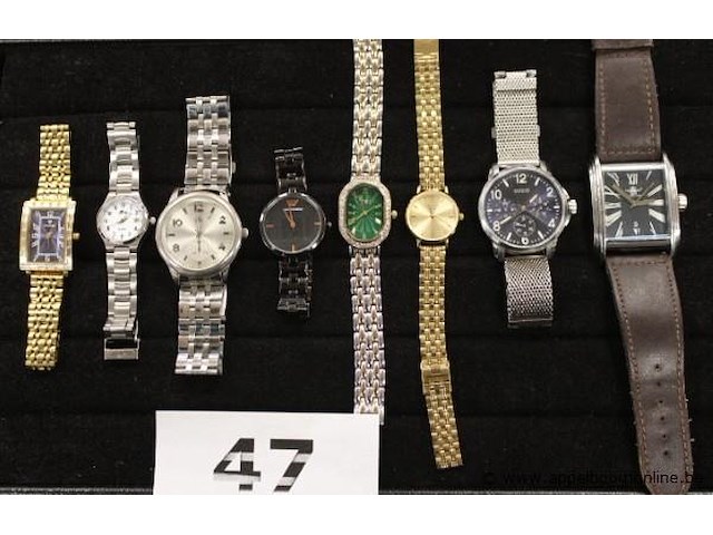 8 div horloges w.o. guess, orient, armani enz - afbeelding 1 van  3