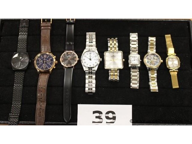 8 div horloges w.o. hilfiger, adidas, festina, ernest enz - afbeelding 1 van  4