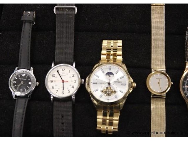 8 div horloges w.o. timex, edward, sekondo, rosefield, hilfiger enz - afbeelding 2 van  4