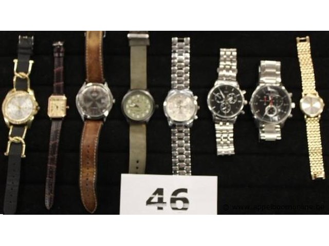 8 div horloges - afbeelding 1 van  4