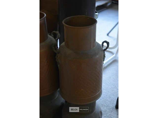 8 div kannen geel en rood koper - afbeelding 5 van  5