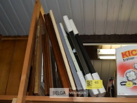 8 div schilderijen + tekening