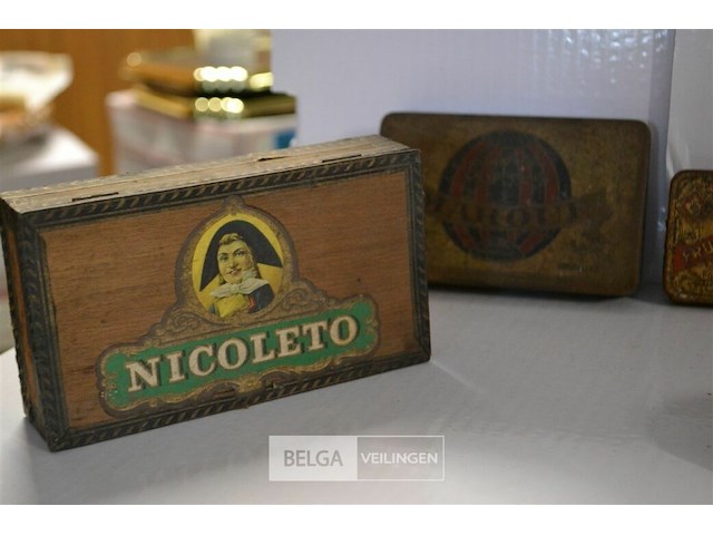 ±8 div vintage blikken - afbeelding 2 van  8