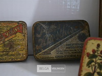 ±8 div vintage blikken - afbeelding 5 van  8