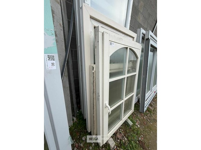 ± 8 diverse alu ramen - afbeelding 2 van  2