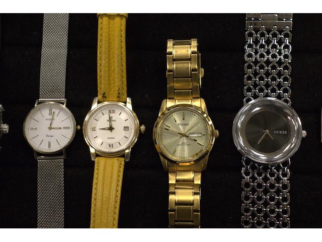 8 diverse horloges wo marea, oozoo, festina, pulsar, guess, festina - afbeelding 3 van  4