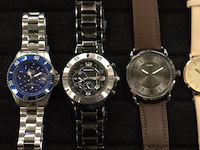 8 divese horloges wo rodania, fossil, guy laroche, armani, enz - afbeelding 2 van  4