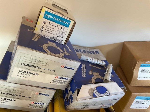 8 dozen betonschroeven; pluggen - afbeelding 5 van  5