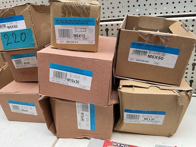 8 dozen bouten - afbeelding 3 van  4