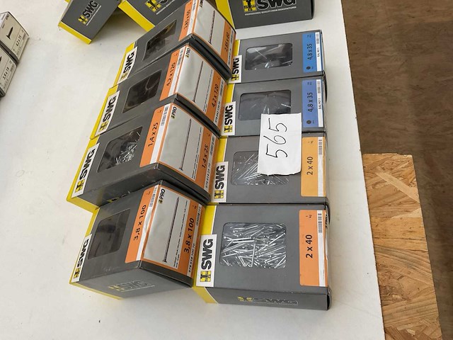 8 dozen dakplaatschroeven en nagels - afbeelding 5 van  5