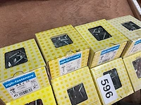 8 dozen dakplaatschroeven - afbeelding 7 van  8
