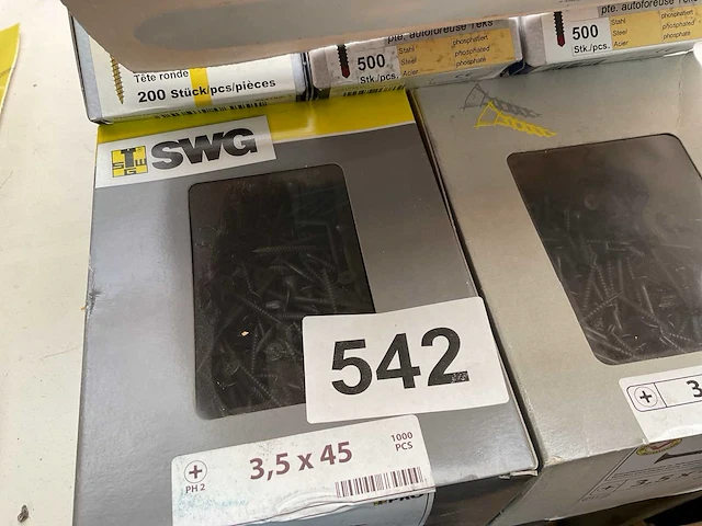 8 dozen schroeven - afbeelding 8 van  8