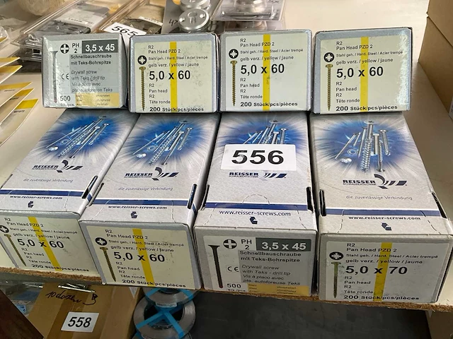 8 dozen schroeven - afbeelding 3 van  4