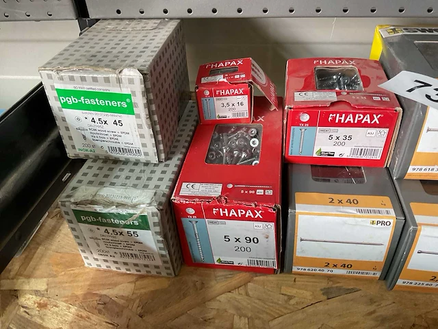 8 dozen schroeven - afbeelding 3 van  6