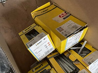 8 dozen slagpluggen - afbeelding 6 van  6