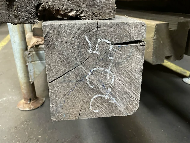 8 eiken houten balken - afbeelding 4 van  7