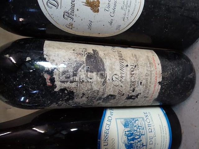 8 flessen rode wijn 1980, .., 2004 (zie foto's) - afbeelding 7 van  11