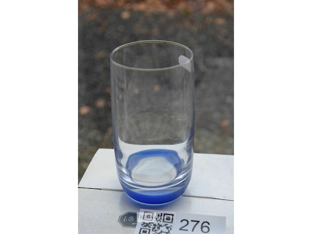 8 glazen , 2 boterpotjes in schelpvorm - afbeelding 2 van  3