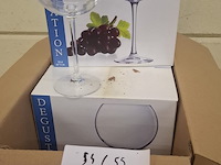 8 glazen - afbeelding 1 van  1