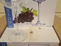 8 glazen - afbeelding 1 van  1