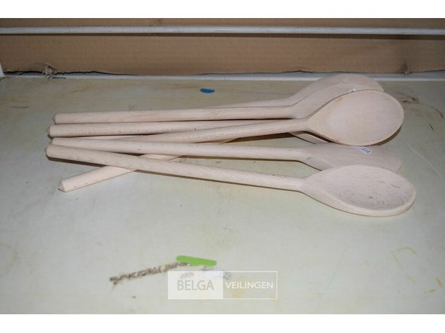 8 houten lepels - afbeelding 1 van  1