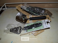 8 kaasschaaf 22cm - afbeelding 1 van  2