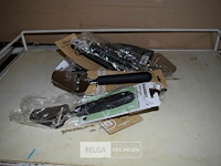 8 kaasschaaf 22cm - afbeelding 1 van  2