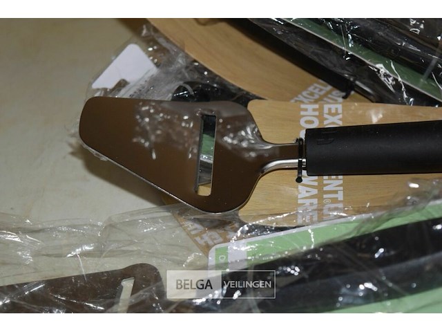 8 kaasschaaf 22cm - afbeelding 2 van  2