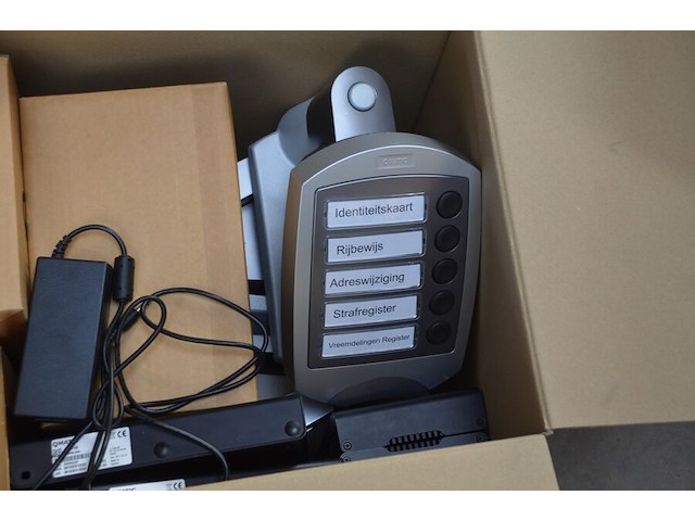 8 kartons computermateriaal w.o. 6 printers hp page wide pro mfp 477dw, kabels, apparaat (niet getest) - afbeelding 8 van  13